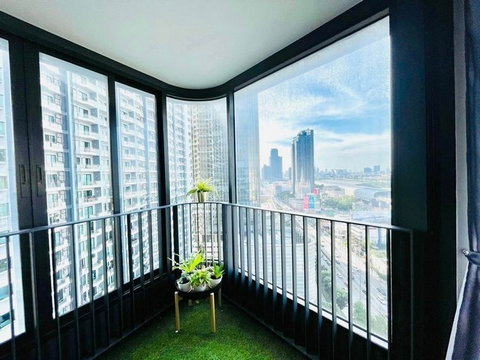 For rent Ideo Mobi Asoke near MRT Phetchaburi