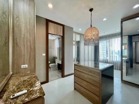 LTH9646 – Villa Asoke FOR RENT size 150 Sq. m. 2 beds 4 baths near BTS Asoke Station ONLY 90K/Month