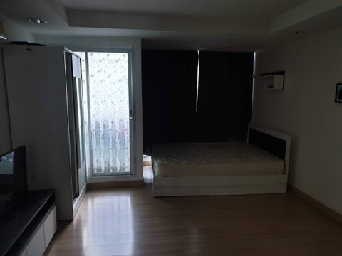 P-135439 Condo for sell The Kris Extra 5 fully furnished. Line Id: @easythaihome 085-592-2897