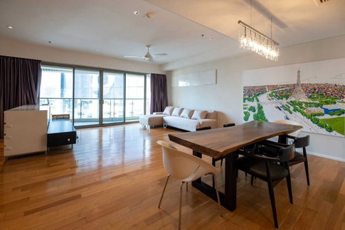 LTHC9650 – The lakes FOR SALE size 175 Sq. m. 3 beds 2 baths near BTS Asoke Station ONLY 38 MB
