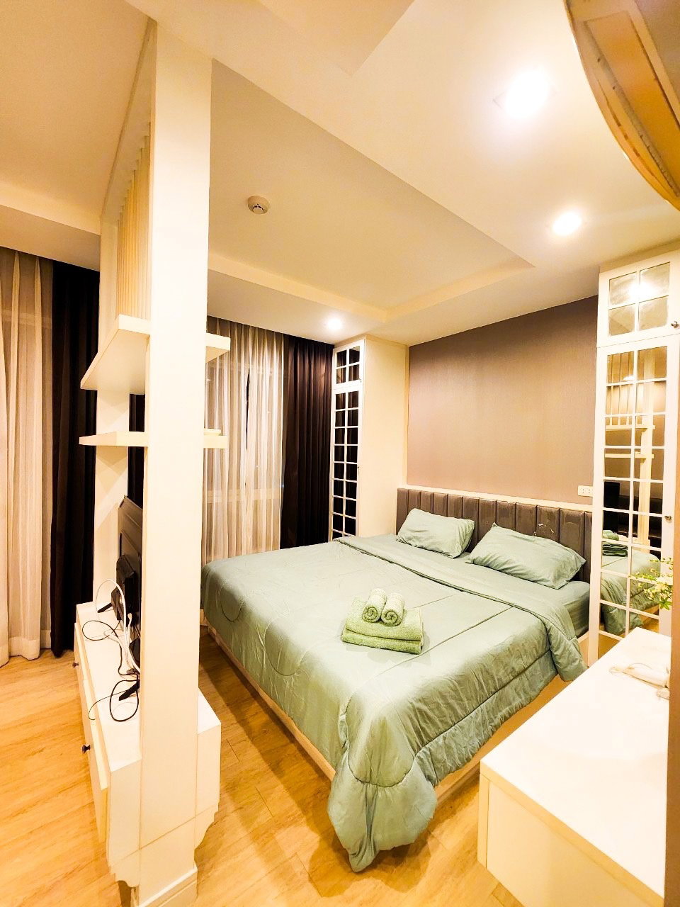 ขายคอนโดวิวทะเล บางแสน The Patio อาคารA  ใกล้มหาวิทยาลัยบูรพา 081-654-9151