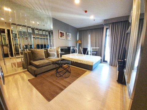 🔥Hot Price 4.2 MB🔥 -Studio Nice Decorate Good View Good Location Close BTS Thong Lo 350 m. at Rhythm Sukhumvit 36-38 Condo / For Sale