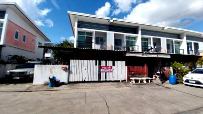 เช่าบ้านเดี่ยว ชลบุรี : ให้เช่า โครงการประภัสสร พรีซีโอ4 2 ชั้น 28 ตร.ว. เพียง 7,500 บาท เท่านั้น สนใจโทร.091-082-8888