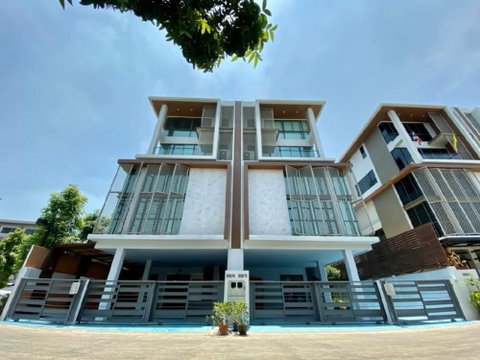 (b1061) ขายคอนโด โครงการเจด-ไฮท์ ถนนสาทร-พระราม3 โฮมออฟฟิศ 4.5 ชั้น 📲📢สอบถาม ld line @condoboy
