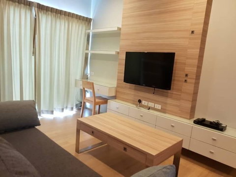 for rent Noble Refine. 1bed 58sqm. Line id: @pfagent