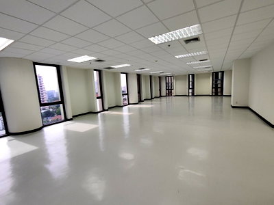 เช่าสำนักงาน ถนนพหลโยธิน : เช่าพื้นที่สำนักงาน ออฟฟิศ ตึก s.p.building สนามเป้า อารีย์ bts