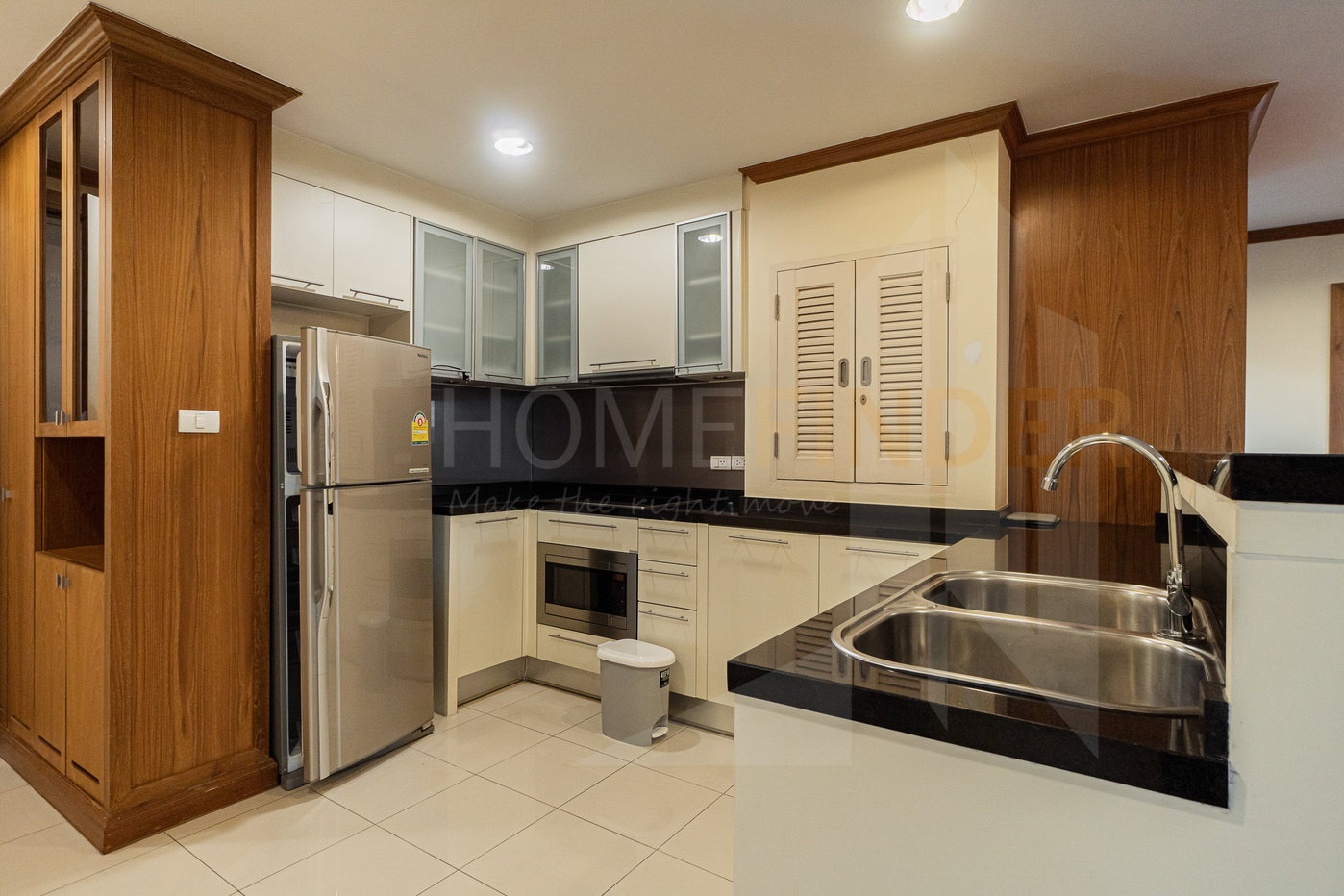 รูป The Aree Condominium 2 bedrooms, for rent - รูปที่ 2/7