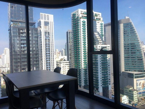 LTHC9757 – Ashton Asoke FOR RENT size 64 Sq. m. 1 bed 1 bath Near BTS Asoke Station ONLY 65K/Month
