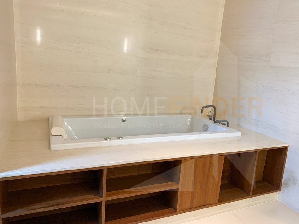 รูป The Crest Ruamrudee 3 bedrooms, for rent - รูปที่ 4/8