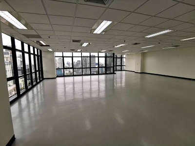 เช่าสำนักงาน MRT สามย่าน : เช่าออฟฟิศ Office สีลม คอมเพลกซ์ สีลม บางรัก silom complex