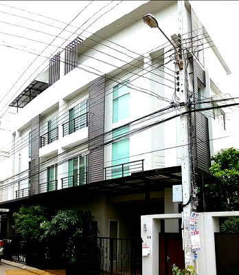 โฮมออฟฟิศ ถนนนาคนิวาส : ขายโฮมออฟฟิศ the park ลาดพร้าววังหิน 76 สำนักงานพร้อมอยู่อาศัย