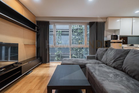 Quad Silom 2 bedrooms, for rent