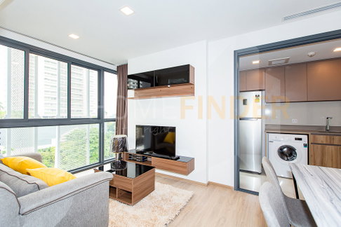 Taka Haus Ekamai 12 2 bedrooms, for rent
