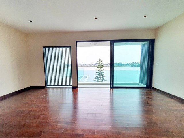 picture FOR SALE  HOUSE PROPERTY  40000000 BAHT. - 6/37