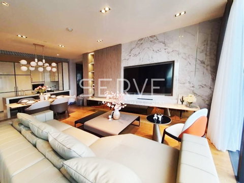 3 นอน มีอ่าง แต่งห้องสวยมาก ชั้นสูง 10+ กับคอนโดหรู ใกล้ BTS ทองหล่อ 250 ม. ที่ Beatniq Sukhumvit 32 / ให้เช่าคอนโด