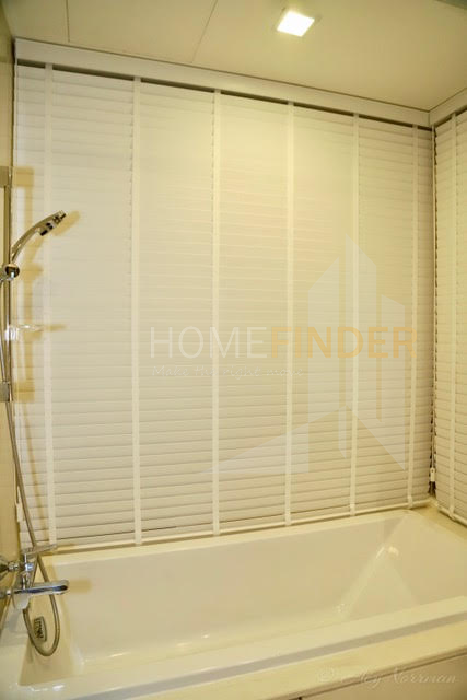 picture Sky Walk Condominium 1 bedroom, for rent - 9/13