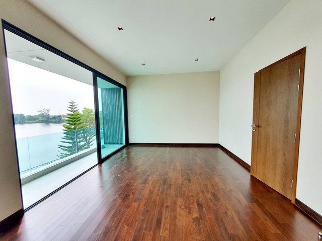 picture FOR SALE  HOUSE PROPERTY  40000000 BAHT. - 22/37