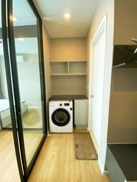 <Please add Line> Notting Hill, 34th floor, Thai Oil side view, south <There is a washing machine>
