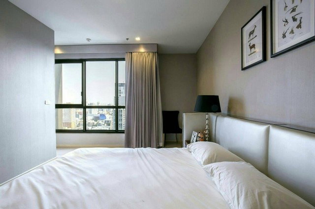 รูป For rent HQ thonglor คอนโดหรูในซอยทองหล่อ 1 ห้องนอน 2 ห้องน้ำ duplex แต่งสวยมาก LH-RW003844 - รูปที่ 7/8