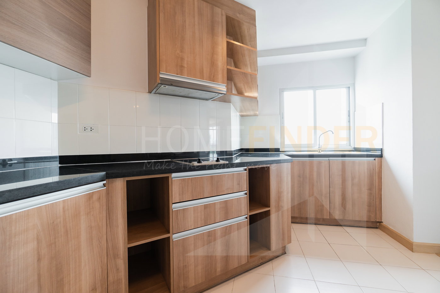 picture P.W.T. Mansion 1 bedroom, for rent - 8/13