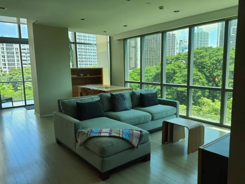 The room Sukhumvit 21 terminal 
