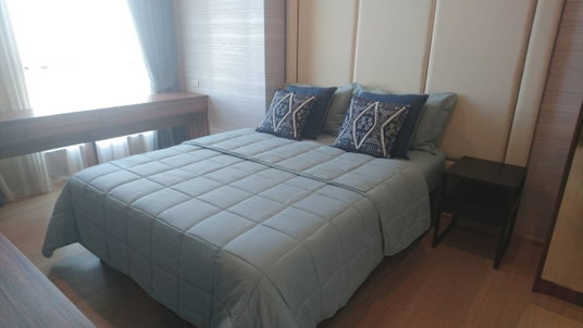 P-137384 ต้องการขายคอนโด เดอะ แคปิตอล เอกมัย-ทองหล่อ New Petchaburi Rd, Bang Kapi, Huai Khwang, Bangkok Line Id: @easythaihome 085-592-2897