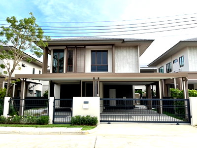 บ้านเดี่ยว กรุงเทพมหานคร : SC0384🔥 ขายด่วนหมู่บ้าน บุราสิริ กรุงเทพกรีฑา 4 ห้องนอน 4 ห้องน้ำ 67.5ตร.ว จอดรถภายในบ้านได้ 4 คัน🔥⬛🟨 📞 065 695 3645🟨⬛