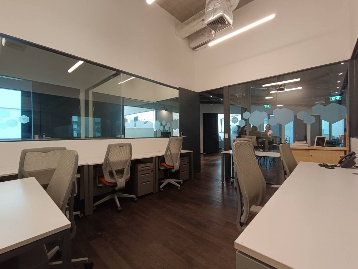 รูป ออฟฟิศ สำนักงานให้เช่า พระโขนง Office ตกแต่งสวย พร้อมเข้าอยู่ อาคาร ซัมเมอร์ ฮิลล์ พระโขนง Summer Hills สำหรับ 1 - 20 ท่าน ใกล้รถไฟฟ้า BTSพระโขนง - รูปที่ 36/39