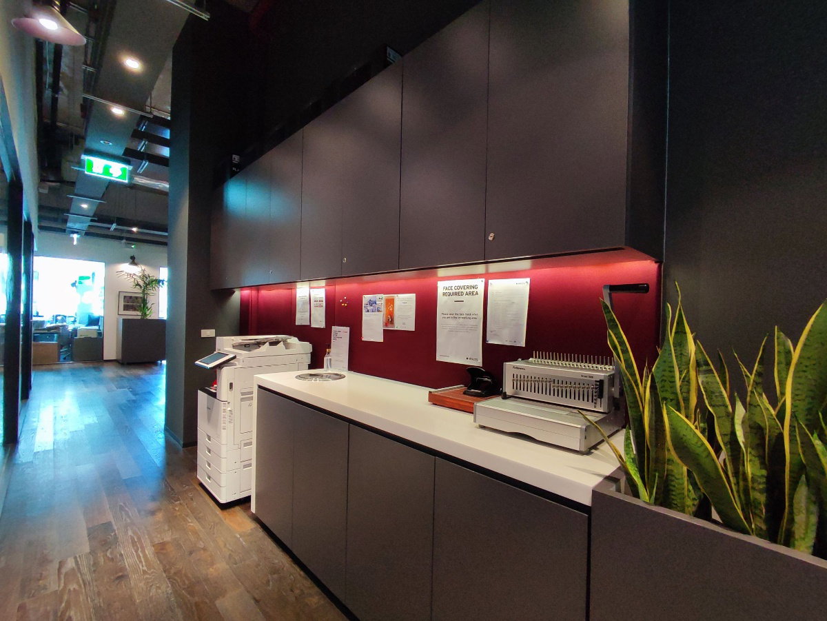 รูป ออฟฟิศ สำนักงานให้เช่า พระโขนง Office ตกแต่งสวย พร้อมเข้าอยู่ อาคาร ซัมเมอร์ ฮิลล์ พระโขนง Summer Hills สำหรับ 1 - 20 ท่าน ใกล้รถไฟฟ้า BTSพระโขนง - รูปที่ 22/39