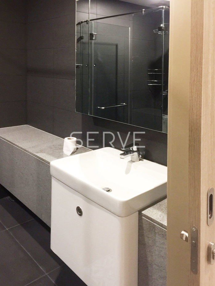 รูป Corner unit 2 Beds Unit on High Fl. in Phloenchit Area Next to BTS / Condo For Rent-Noble Ploenchit - รูปที่ 14/14