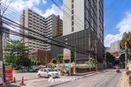 รูป Central Ratchayothin Park - รูปที่ 4/7