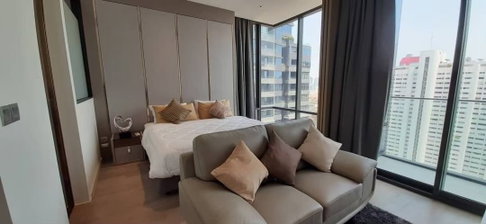 Ashton Silom. 1bed 36sqm. Line id: @pfagent