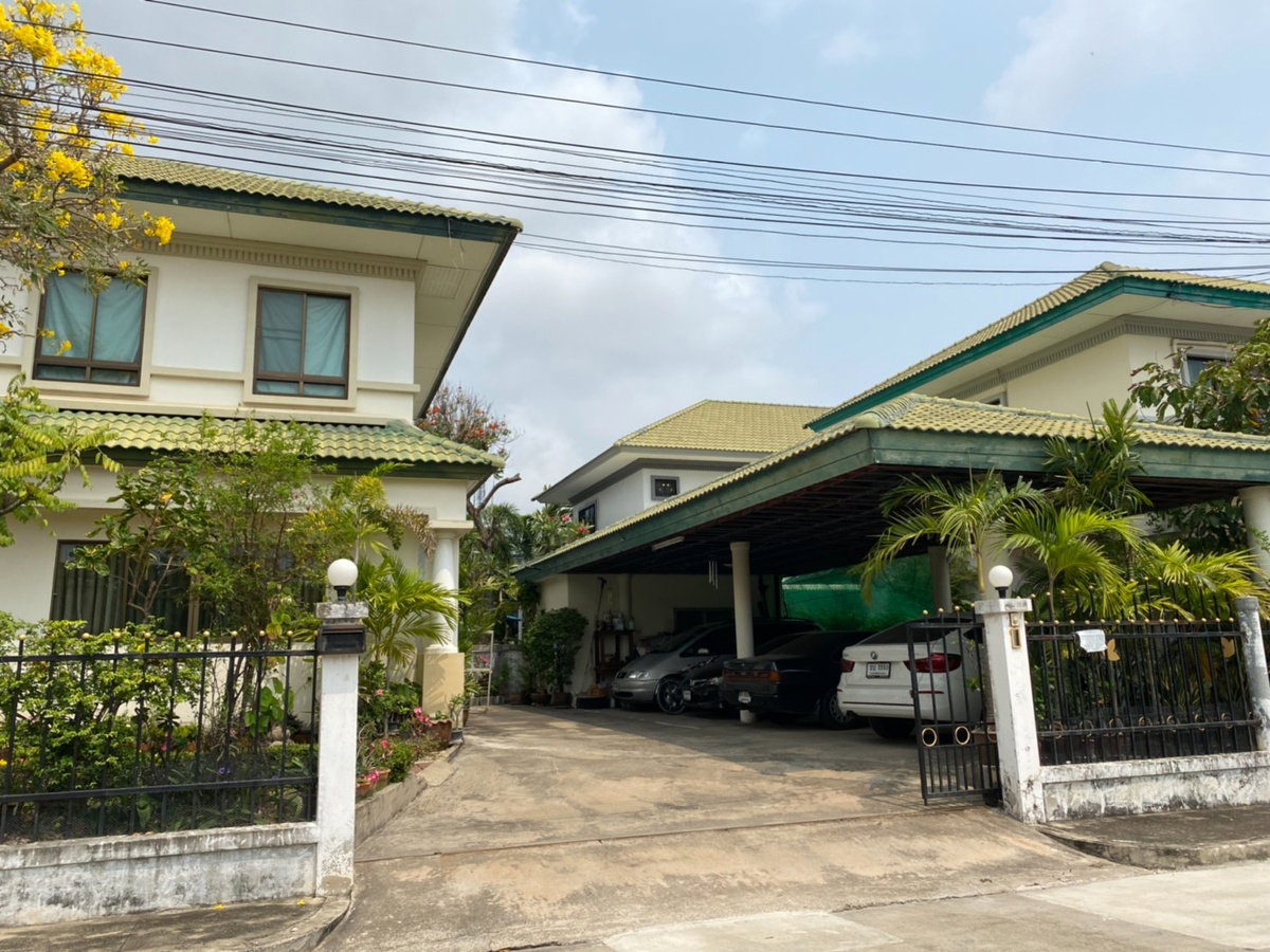 รูป ขายบ้าน 2 ชั้น 4 ห้องนอน 4 ที่จอดรถ โครงการ เพลส แอนด์ พาร์ค ประชาอุทิศ 90 อ.พระสมุทรเจดีย์ จ.สมุทรปราการ - รูปที่ 24/25