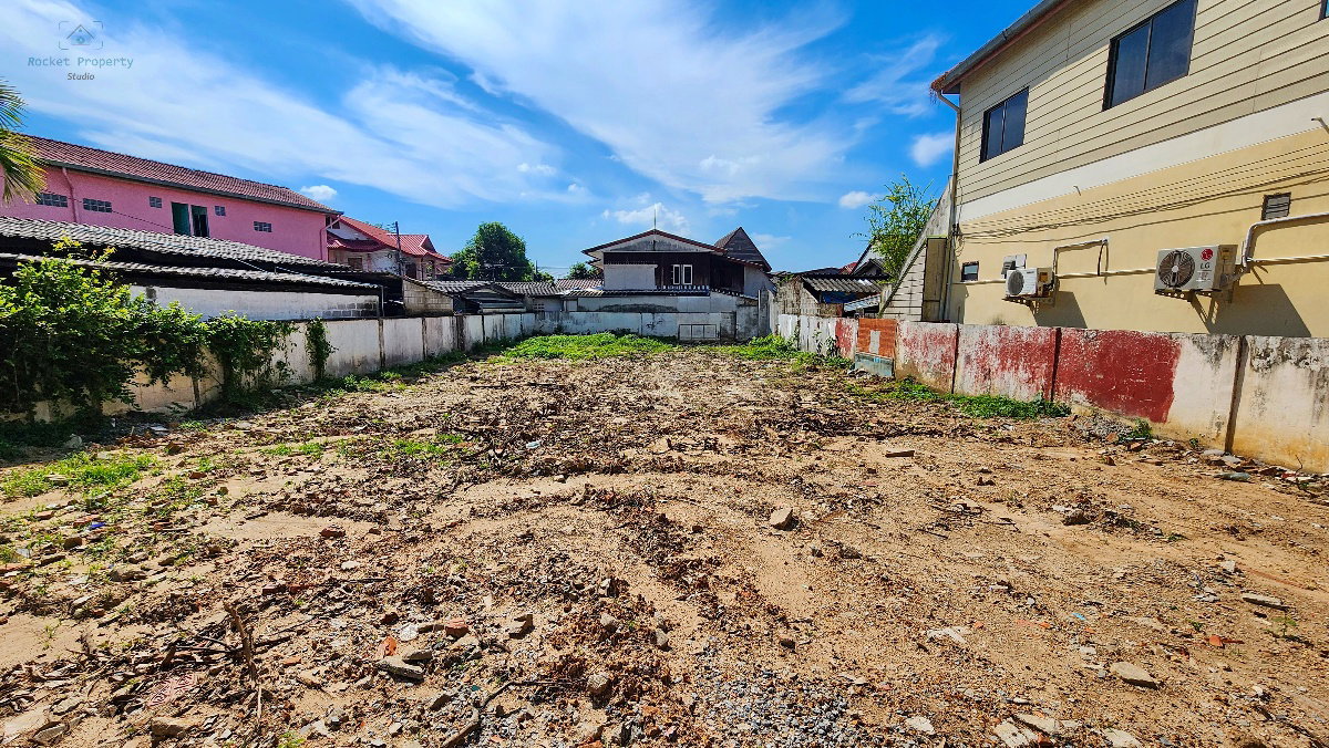 รูป ที่ดินแปลงสวย หลัง เทศบาล.สุเทพ 300 ม. อย่างสวย  ที่ดินทำเลหายาก สร้างบ้านได้ ทำหอพักได้ ค้าขายก็ร่ำรวย - รูปที่ 5/7