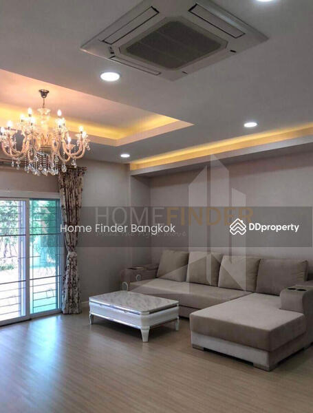 picture House in Phahonyothin 34, Bangkok - 6/8