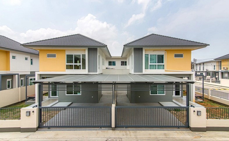 รูปภาพมีน่า พลัส บ้านแฝด