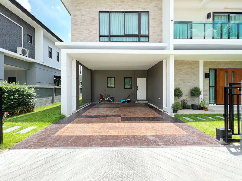 Houses for sale : THE CITY The City Ratchaphruek-Pinklao (AP) beautiful house, good price