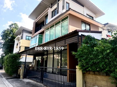 ขายบ้านเดี่ยว : ขายบ้านเดี่ยว3ชั้น หมู่บ้านโกลเด้นเพลสทีฟ สุขาภิบาล5 Tel.0999983897