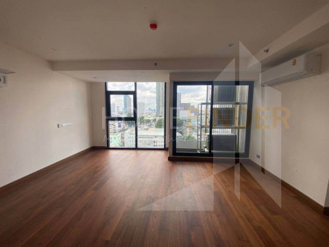 Altitude Symphony Charoenkrung-Sathorn 3 bedrooms, for sale