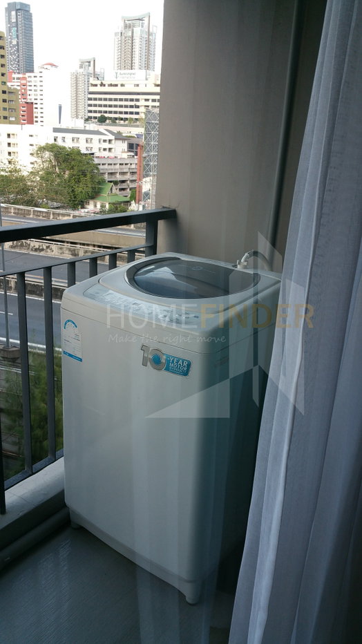 picture Renova Residence Chidlom 1 bedroom, for rent - 2/10