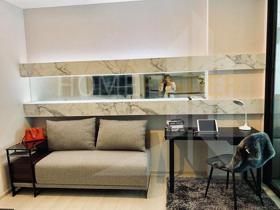 picture Life Asoke 1 bedroom, for rent - 1/10
