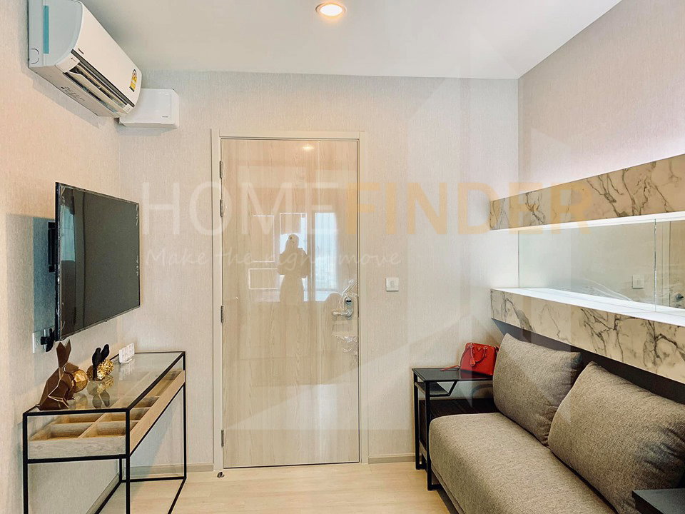 picture Life Asoke 1 bedroom, for rent - 10/10