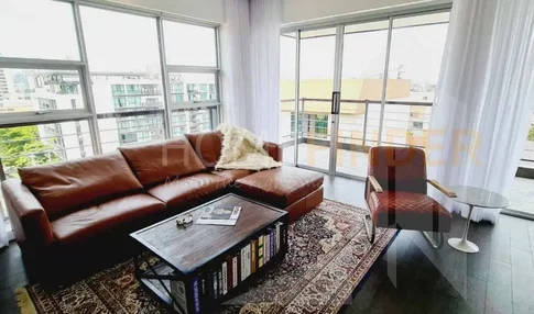 Penthouse Condominium 3 3 bedrooms, for rent