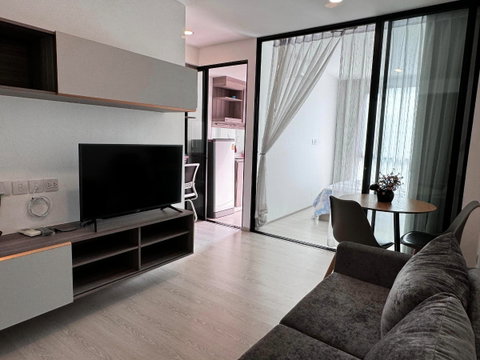 M1338 Condo for rent Knightsbridge Phaholyothin Interchange, beautiful room, fully furnished, has washing machine, special price.