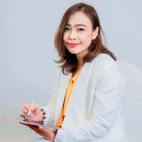 ครูวิ พิพัฒน์บุตร