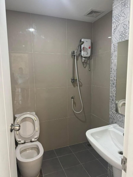 รูป ขายด่วน ม.เจซิตี้ อัสสัมชัญ ศรีราชา หลังริม บ้านใหม่ใหม่ ขายต่ำกว่าราคาประเมิน - รูปที่ 9/12