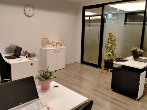 Call : 095-768-8728 Office for rent Tambon Ban Mai, Pak Kret District, Nonthaburi