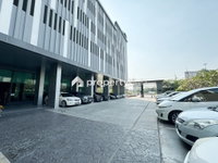 Facility 25