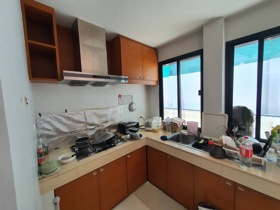 picture Beverly Hills      Chaengwattana - 17/48