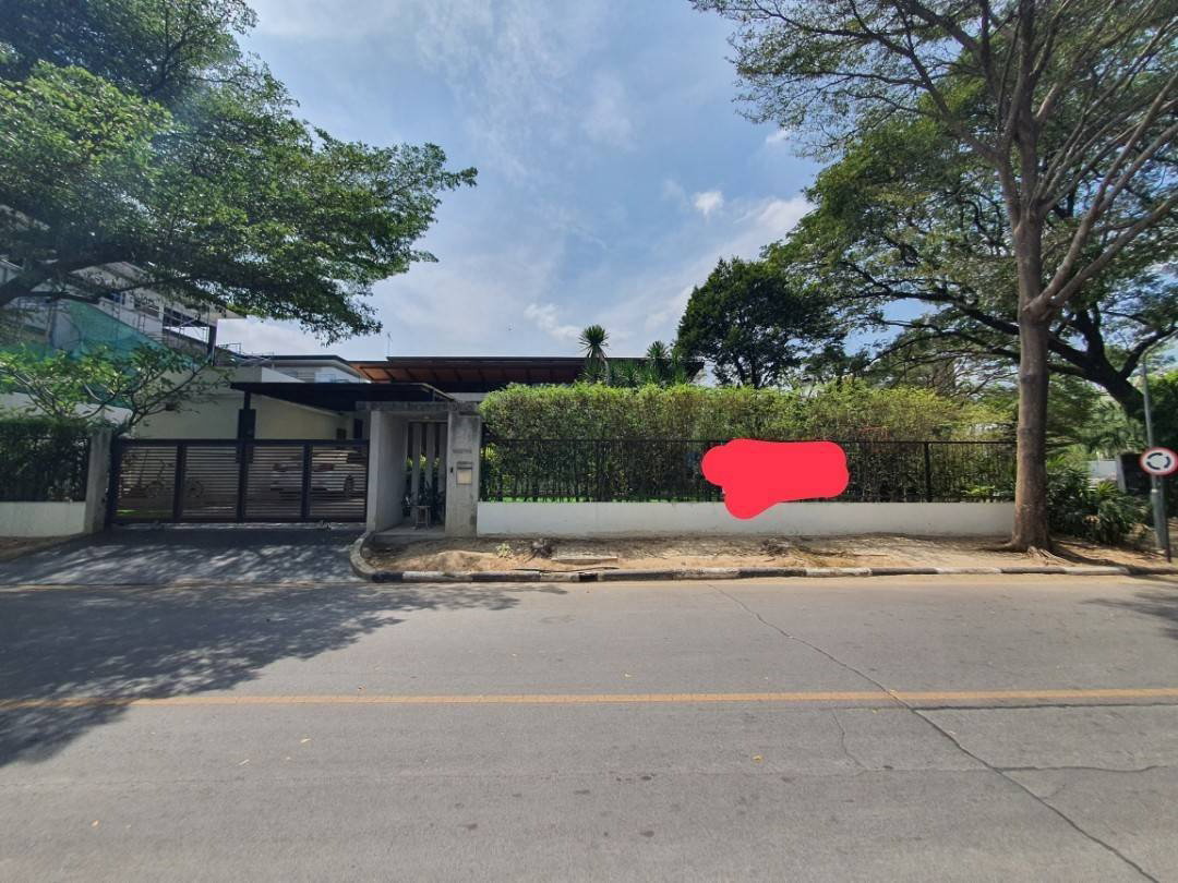 picture Beverly Hills      Chaengwattana - 2/48